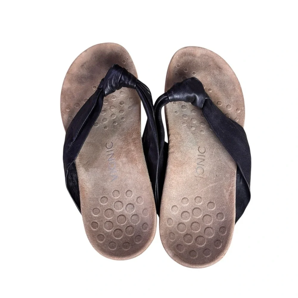 Vionic Rest Pippa Black Leather Thong Sandals – Women’s Sz 8 (EU 39)
